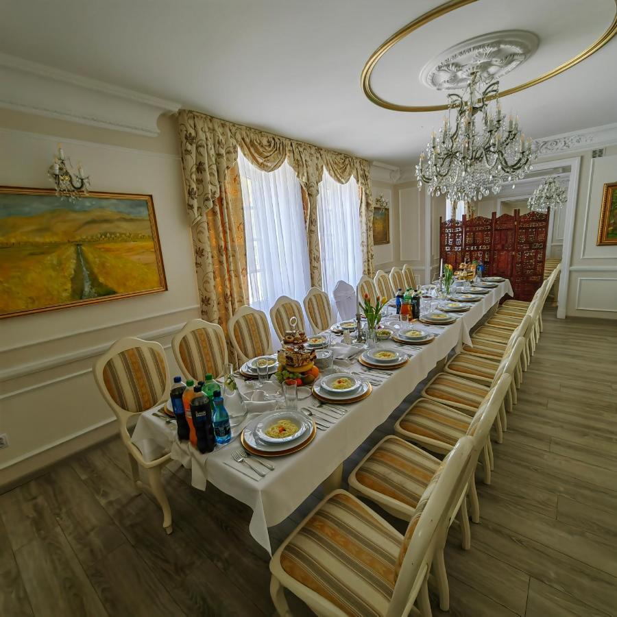 Dworek Wola Ociecka Exterior foto